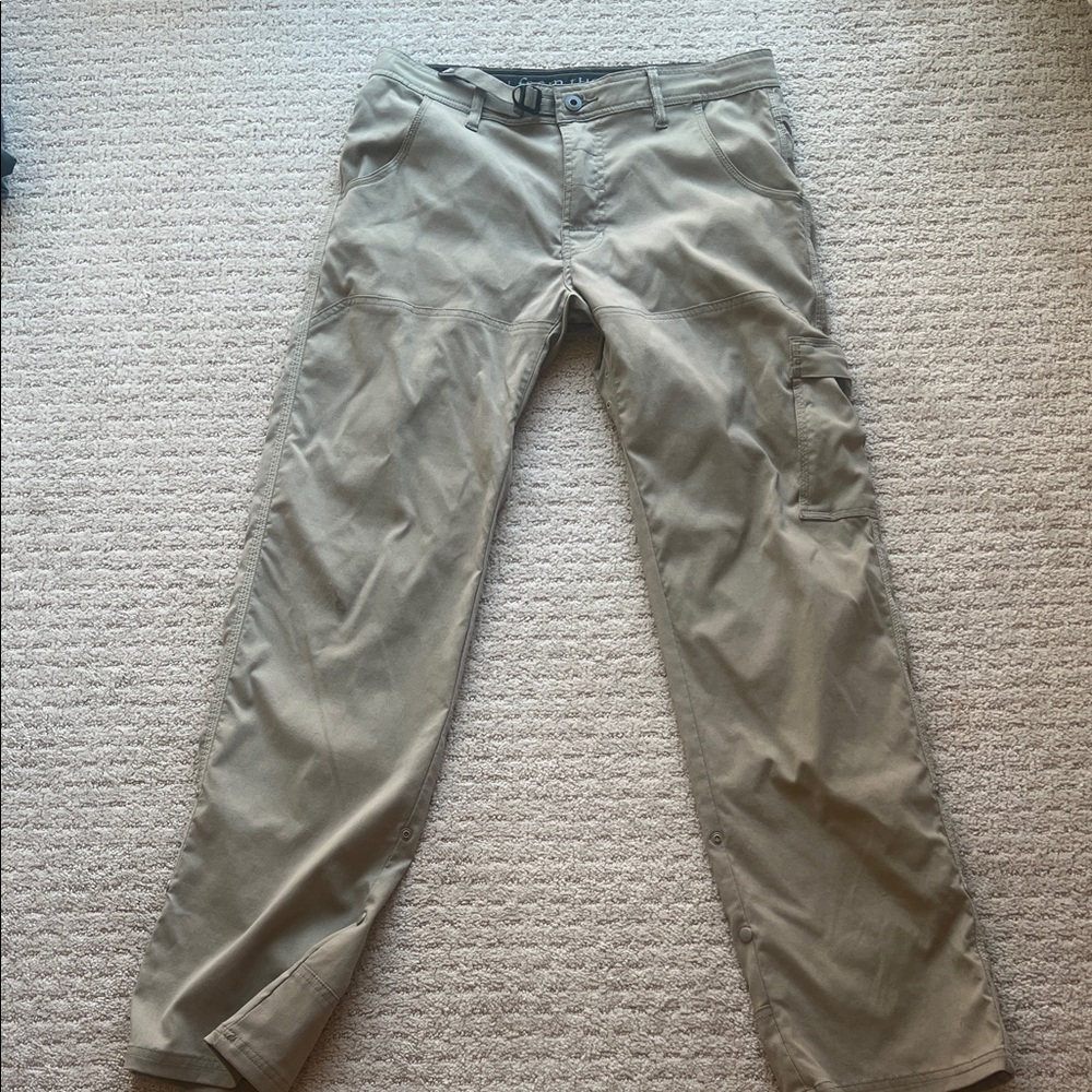 Prana Men's Cargo Pants in Khaki Green